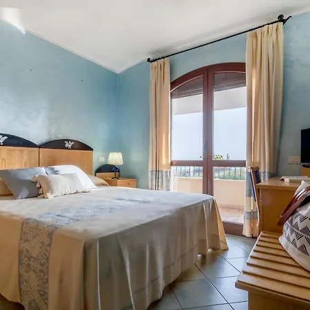 Del Mare 3* Solanas (Cagliari)