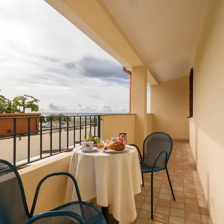 Del Mare Solanas Hotel