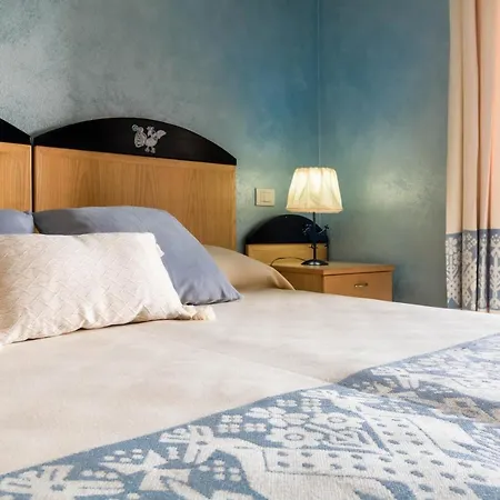 Del Mare Solanas Hotel