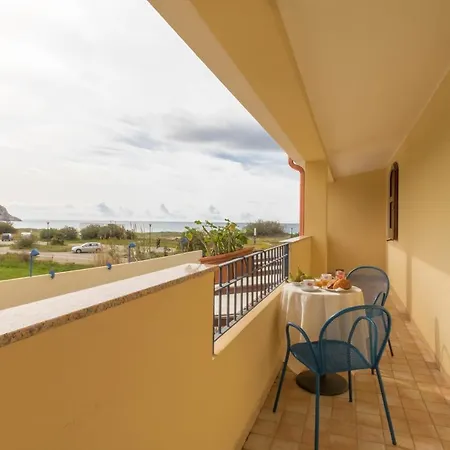 Del Mare Solanas Solanas (Cagliari)