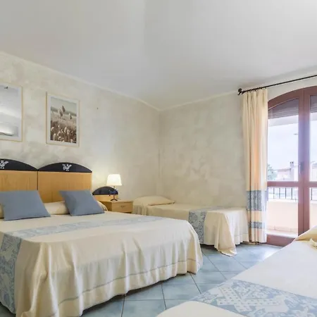 Del Mare Solanas Hotel