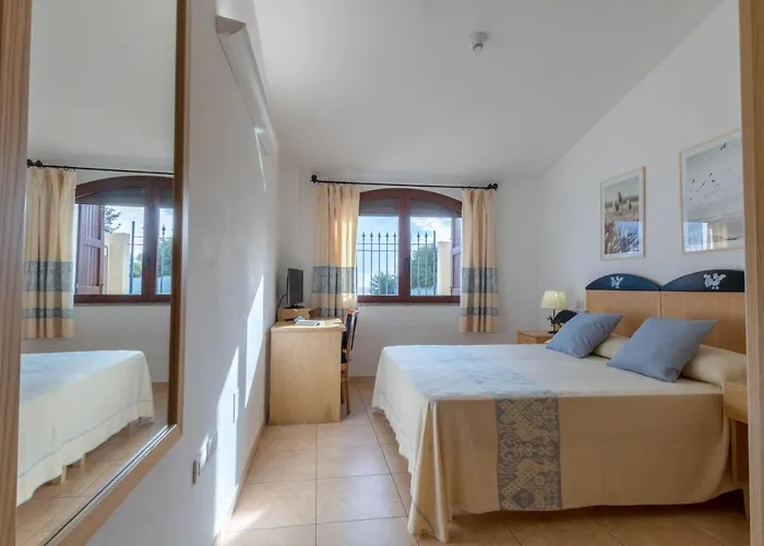 Del Mare 3* Solanas (Cagliari)