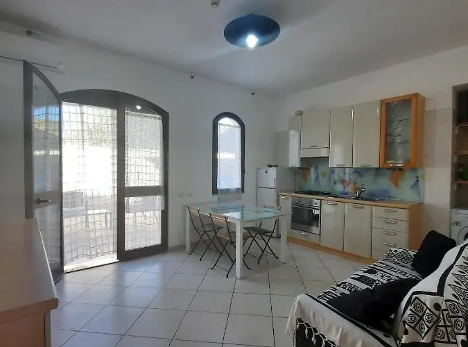 Del Mare 3* Solanas (Cagliari)